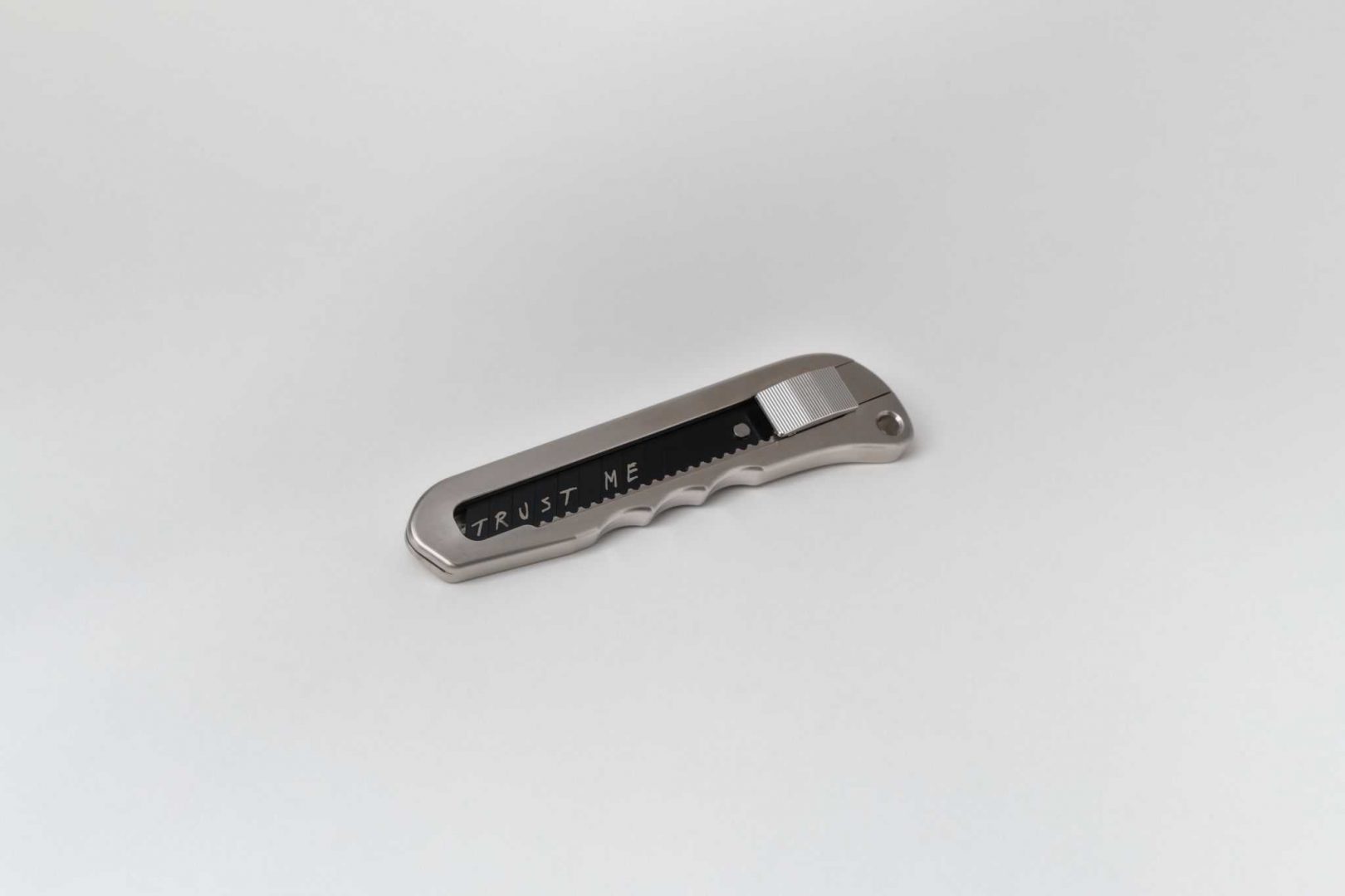 Thomas Liu Le Lann “The first cut is the deepest“ 2025 © Jakob Collection. Photo Jiawei Zou