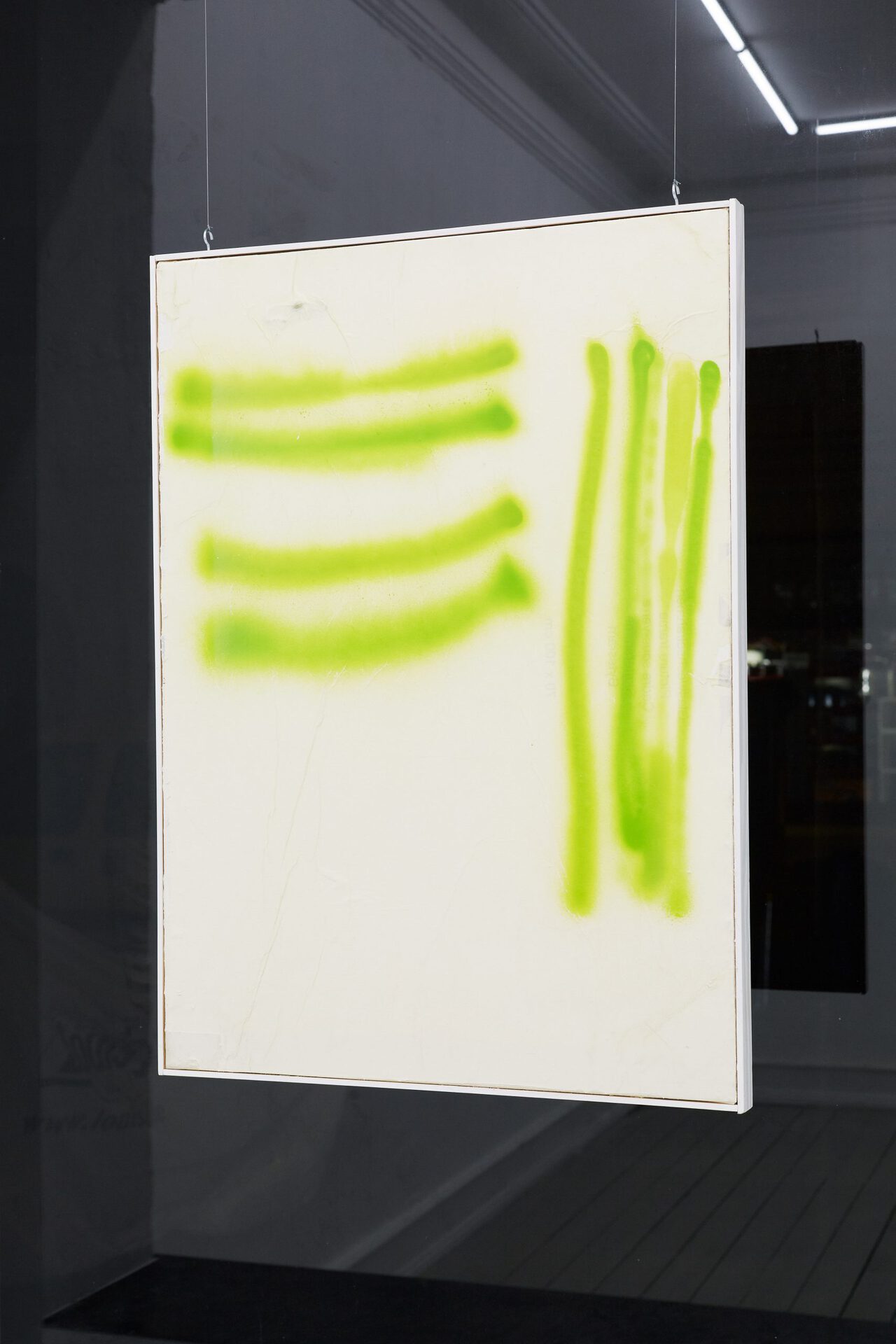 David Ostrowski,
F (Taktik an der Theke), 2017, Lacquer and paper on canvas, wood 71 x 51 cm