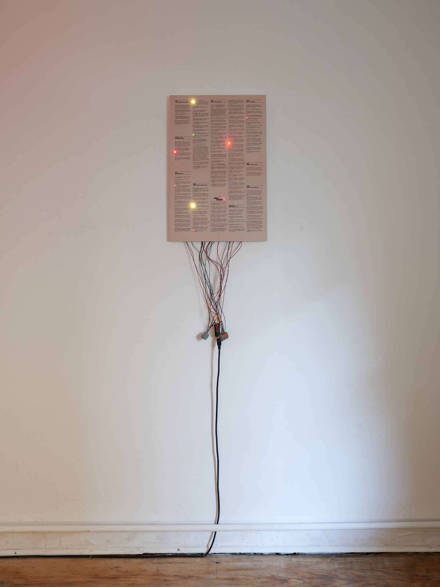 Niclas Riepshoff, Ein-, Zwei-, Mehrsamkeit , 2020 Digital print on cardboard, LED, cable, Arduino platform, 47 x 31 cm