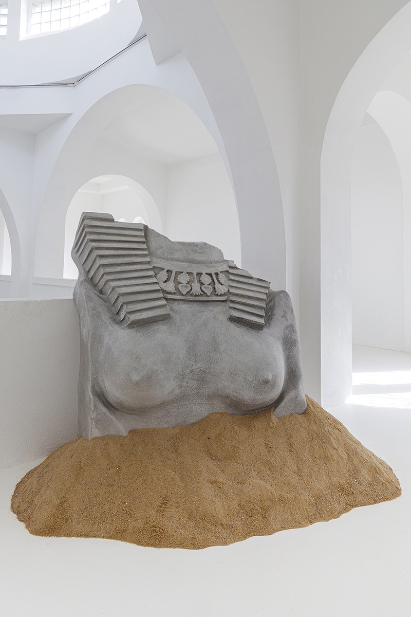 Zuzanna Czebatul, Their New Power (Chest), 2020. Polystyrene, acrylic and sand, 150 x 50 x 150 cm. View of the exhibition The Singing Dunes of Zuzanna Czebatul, CAC-La synagogue de Delme, 2020. Photo: OH Dancy.