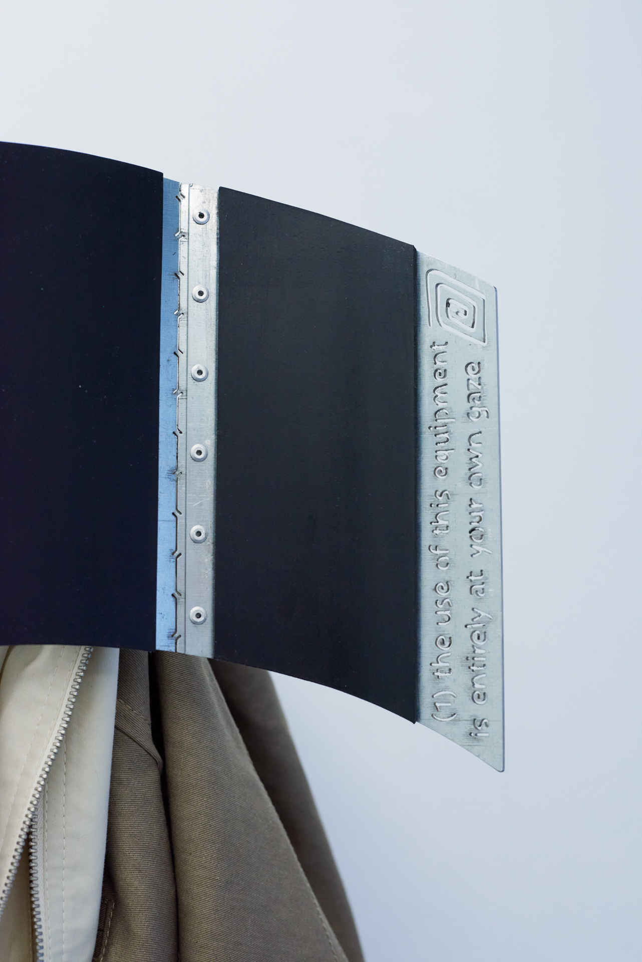 Marie Lueder & Thomas P. Grogan, Set n°1, Detail, Nylon, Cotton, Galvanised Steel, Aluminium, Rubber.