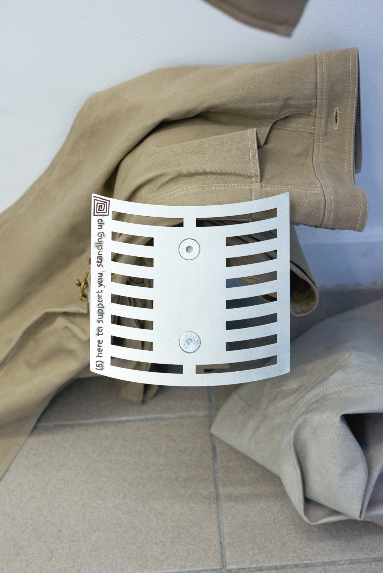 Marie Lueder & Thomas P. Grogan, Set n°5, Detail, Nylon, Cotton, Galvanised Steel, Aluminium.