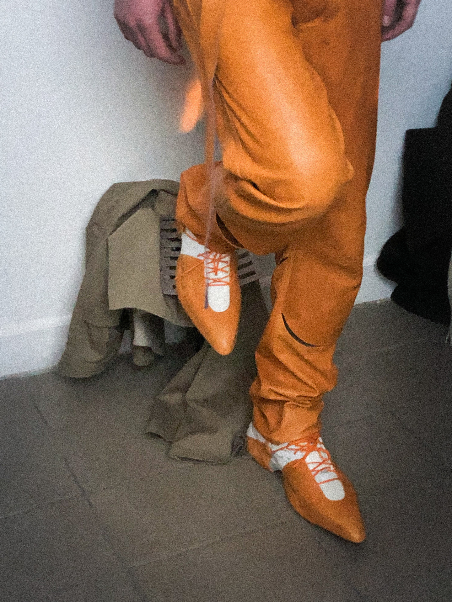 Marie Lueder & Thomas P. Grogan, Performance with Jonny Davies, Documentation Still #5