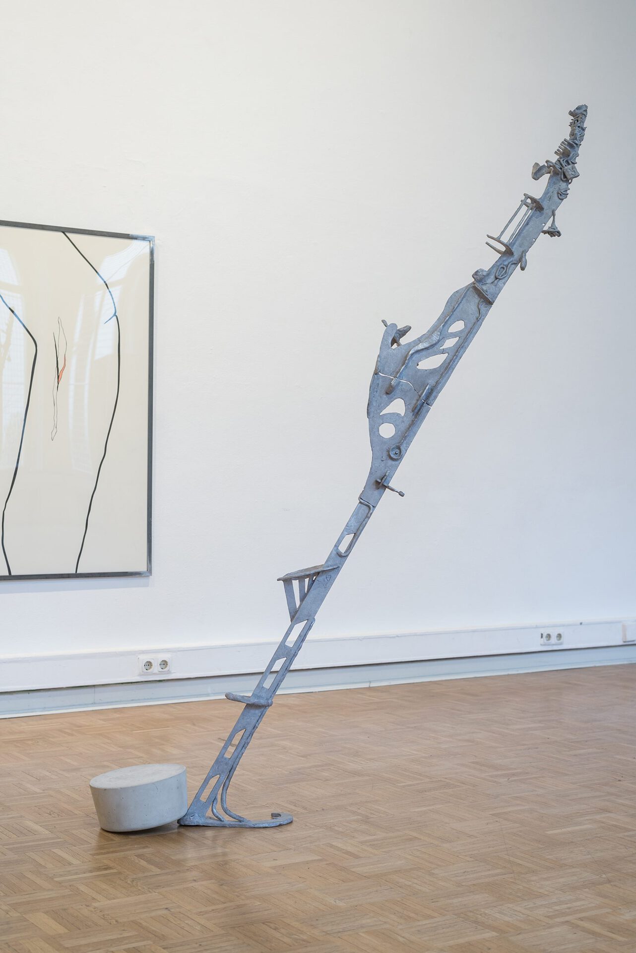 Paul Schuseil, Sehnsuchtshilfe, 2019, Alu,Beton, 200x155x35cm