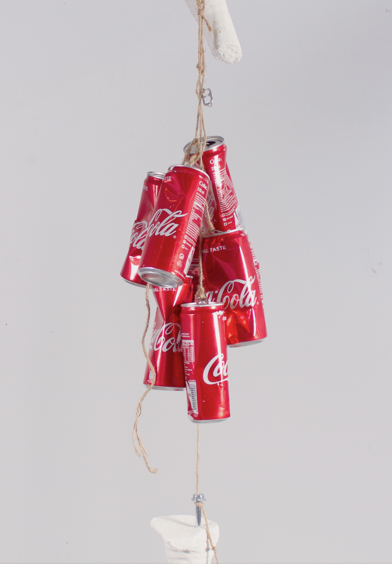 Florian Mehmeti Löffer, Coke Cans and Ram Horns, 2020, exhibition view at Spazio ORR, Brescia