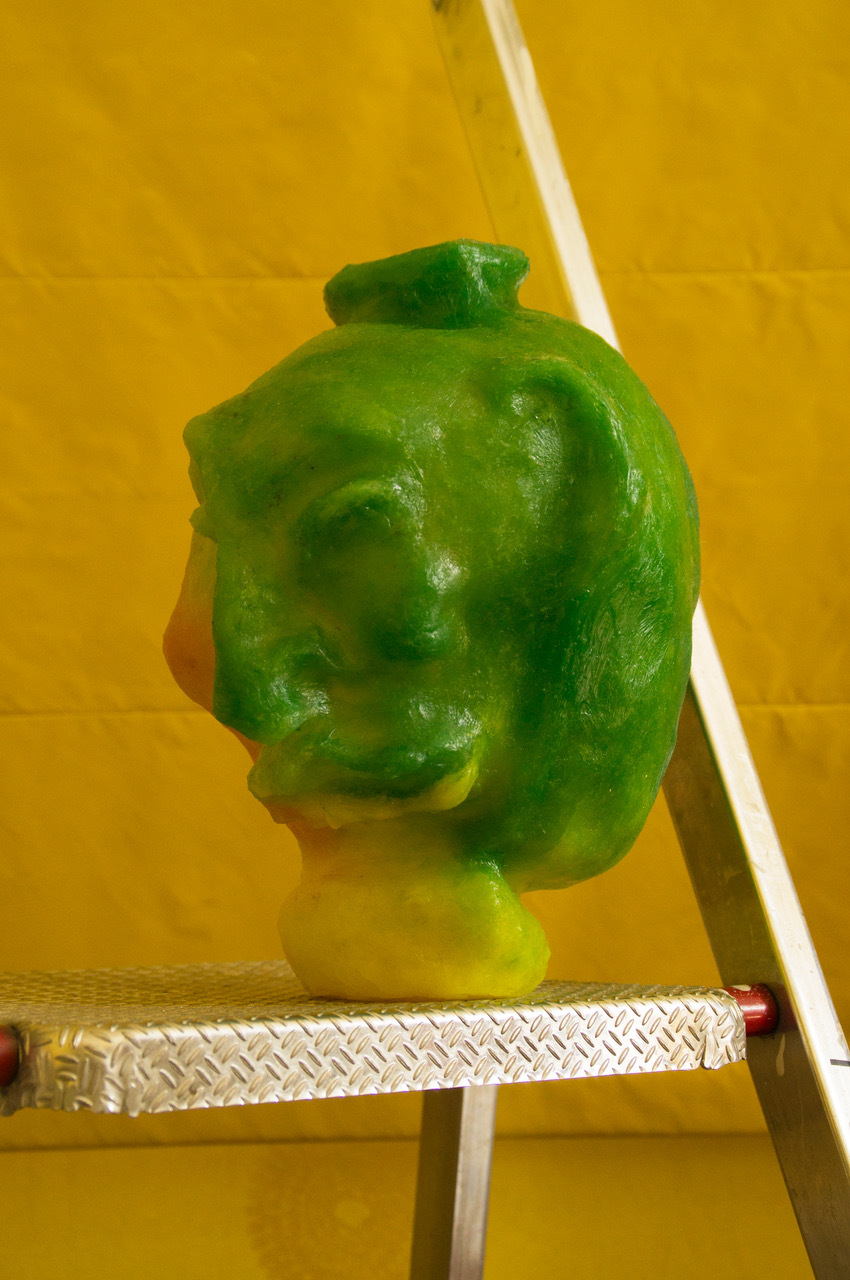 Diane Gaignoux, Vessel n°3 (green), 2020, silicone pigments, 27cm h x 21 cm l x 28 cm, unique
