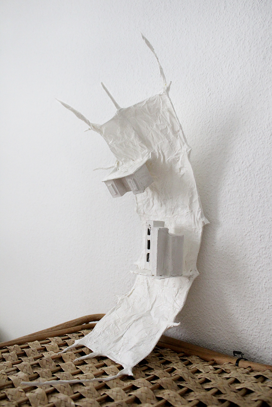 Anna Bochkova, Utopia, 2020, sculpture, wire, plaster, paper, plaster, cardboard, 50x20x5cm (Detail view)