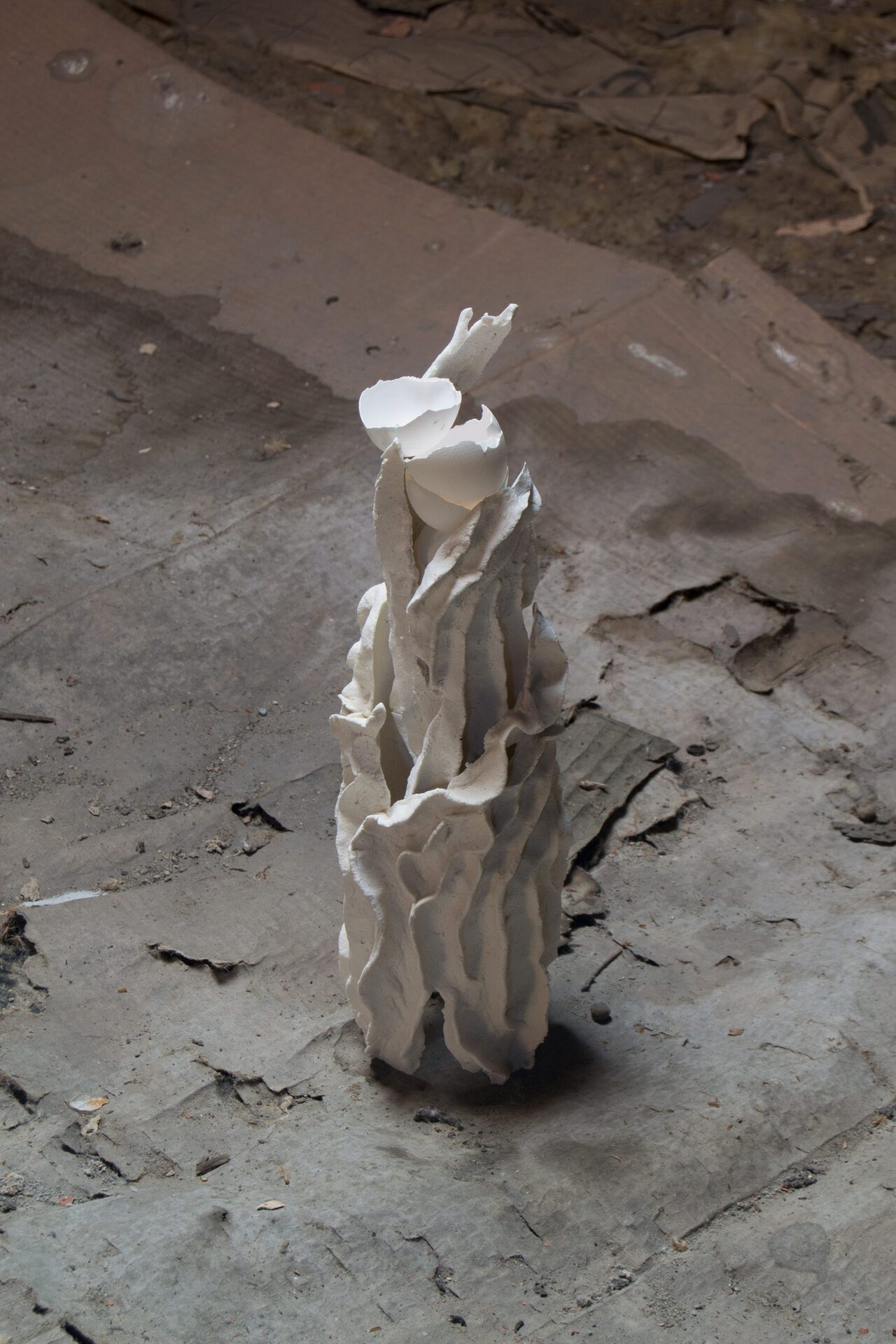 Paolo Brambilla, Salmastro, 2020, salt dough, eggshells, 10x10x30 cm.