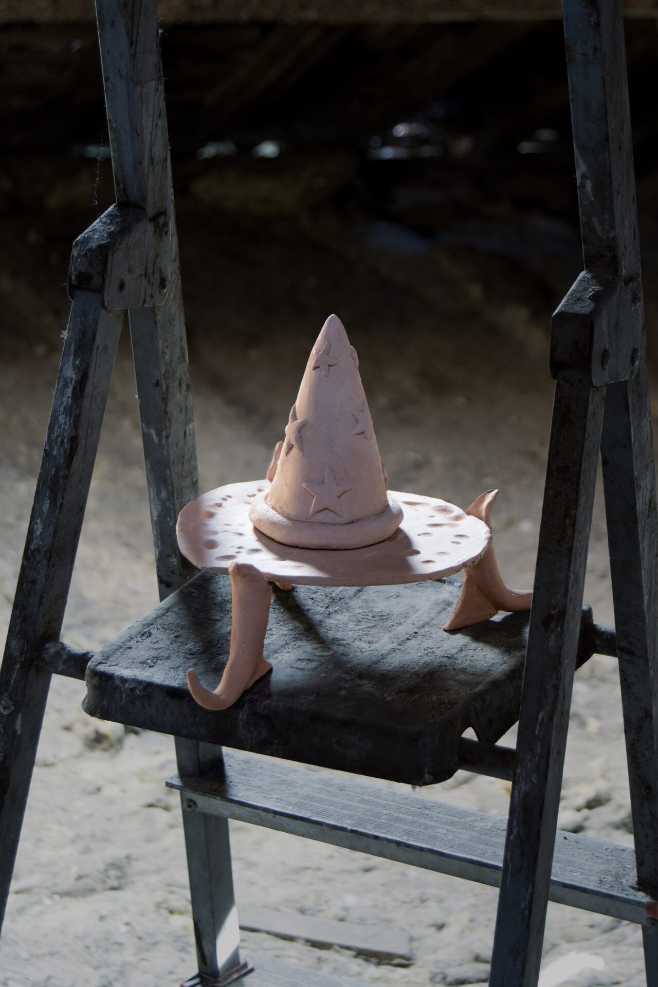 Paolo Brambilla, Salagadula, 2019, terracotta, 20x20x25 cm.