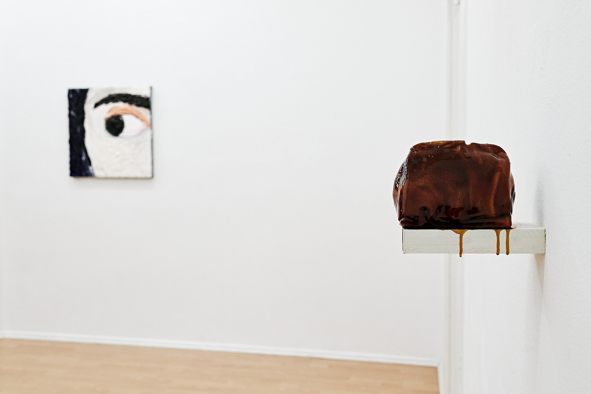 Helin Alas, Friends Objects, installation view, Loggia, Munich