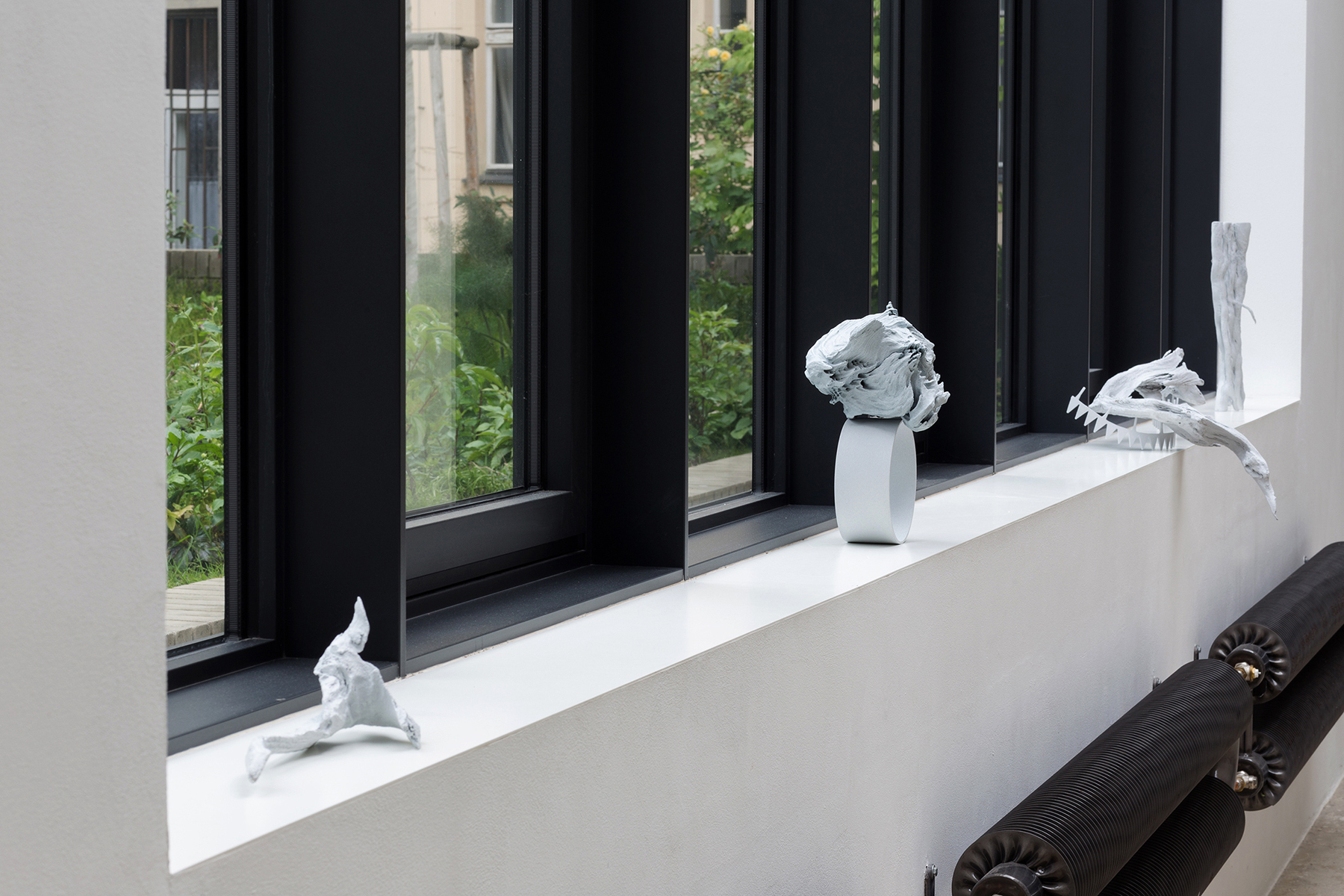 Medusa’s Wet Dream, 2020, wood, steel, aluminium 100 x 26 x 33 cm