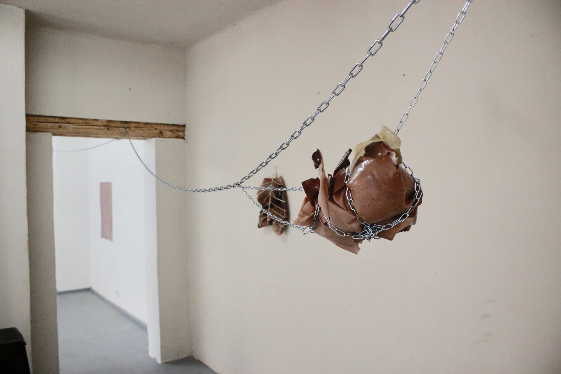 A Californian Plumber, 2020, Agnieszka Szostek at Fugitif, Leipzig, installation view