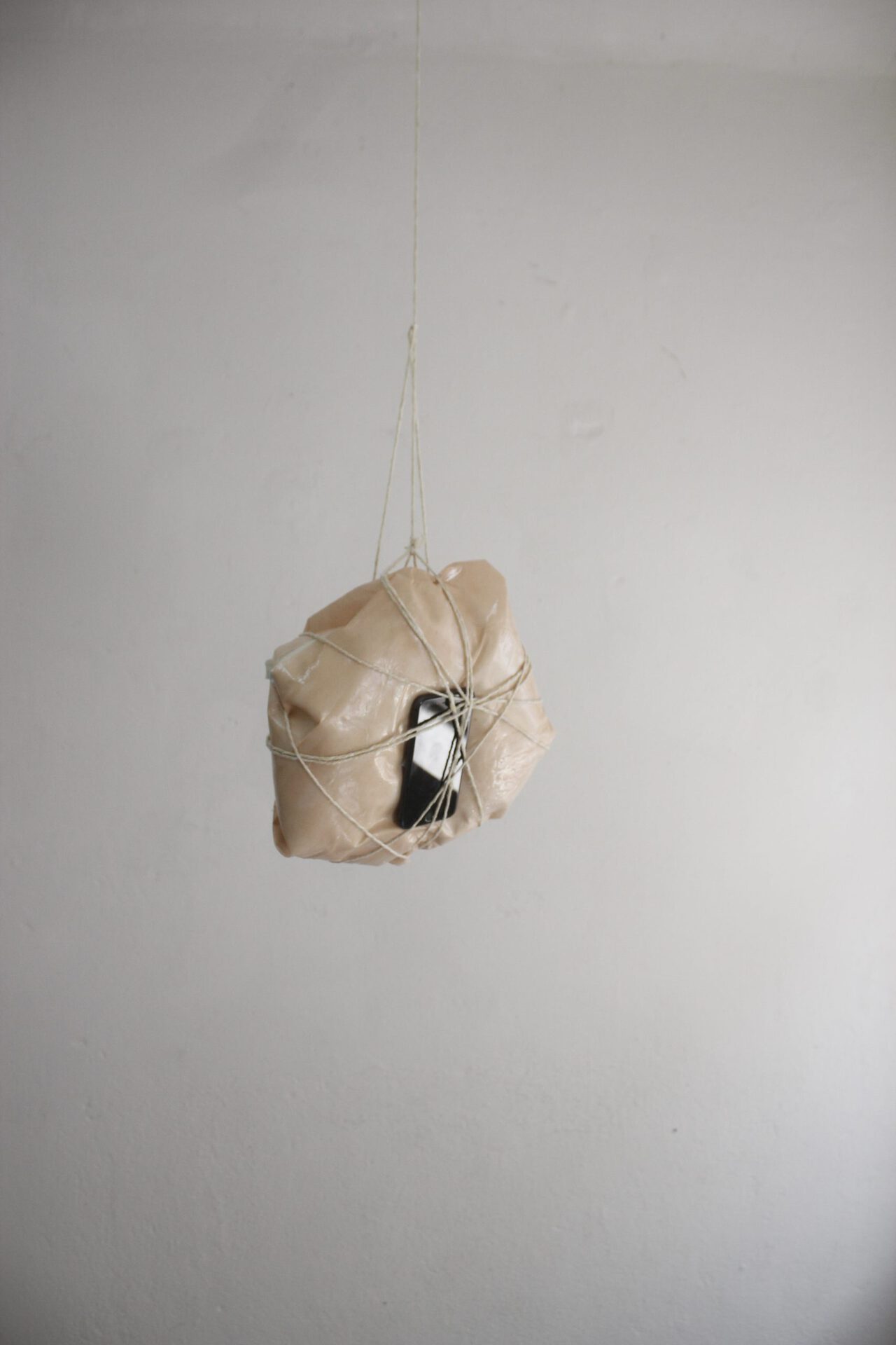 A Californian Plumber, 2020, Agnieszka Szostek at Fugitif, Leipzig, installation view