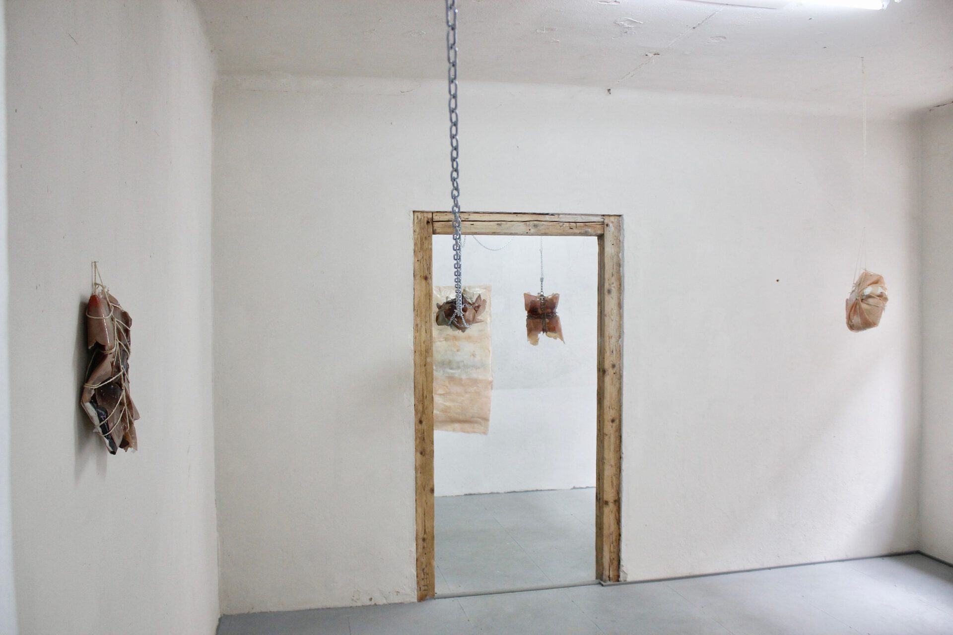 A Californian Plumber, 2020, Agnieszka Szostek at Fugitif, Leipzig, installation view