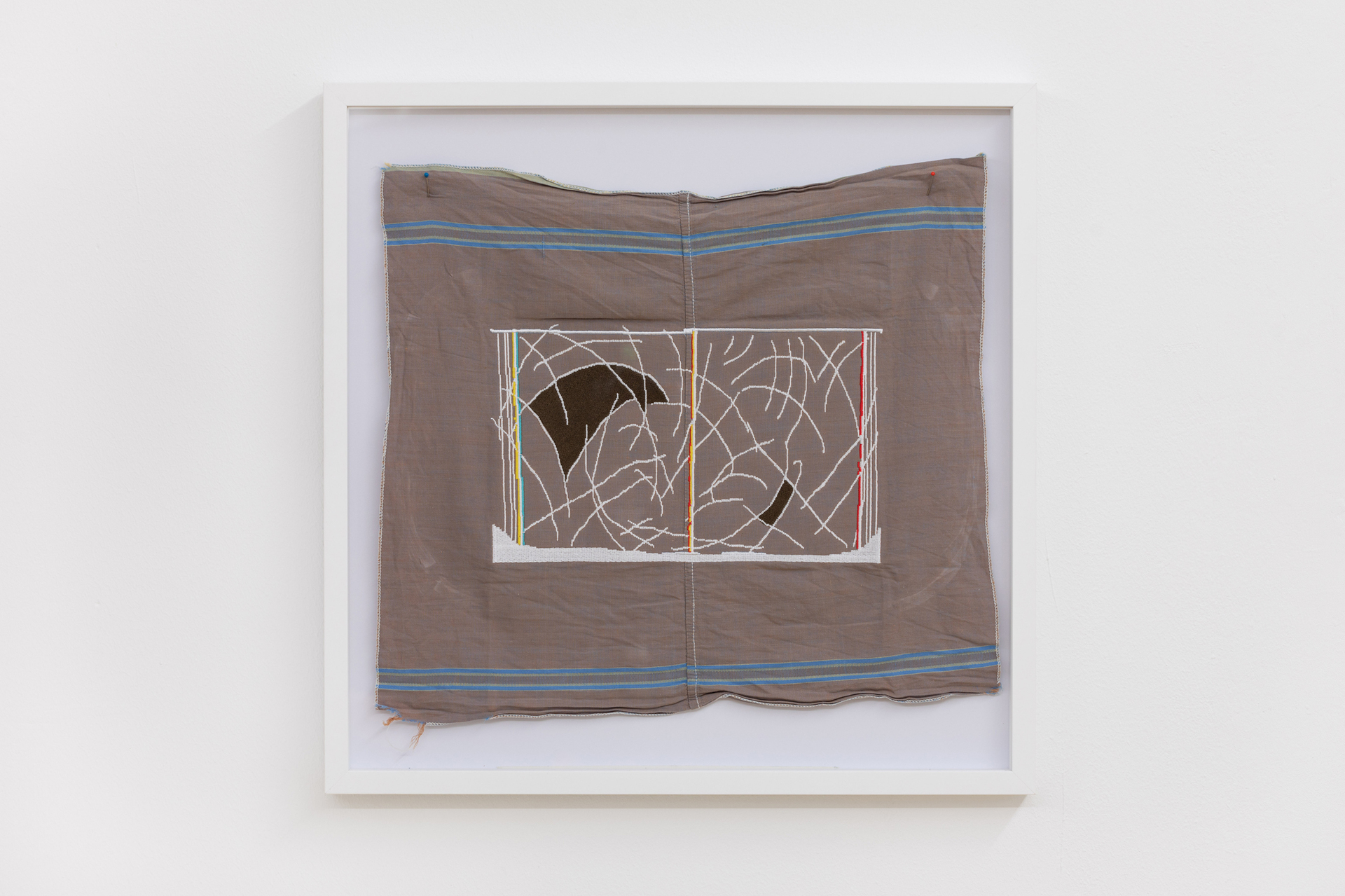 Ernst Markus Stein, zaunstudie (nyc), 2020, Embroidery on handkerchief, 52,5 cm x 52,5 cm (framed)