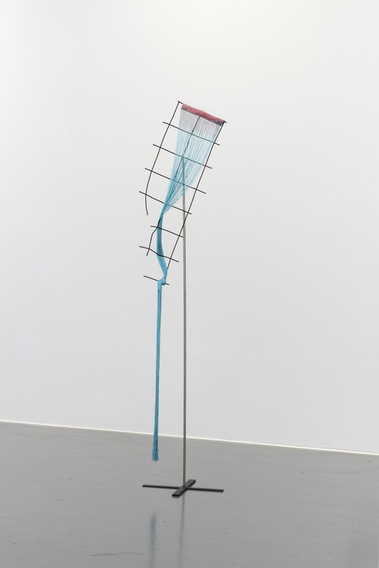 Blinkobello, 2020, acrylic, thread curtain, steel, 200 x 30 x 30 cm