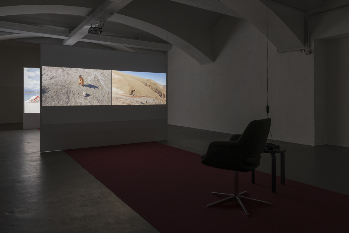Evy Jokhova, "In this cold desert I miss the snow", 2018, Installation view "Travel Apparatus"