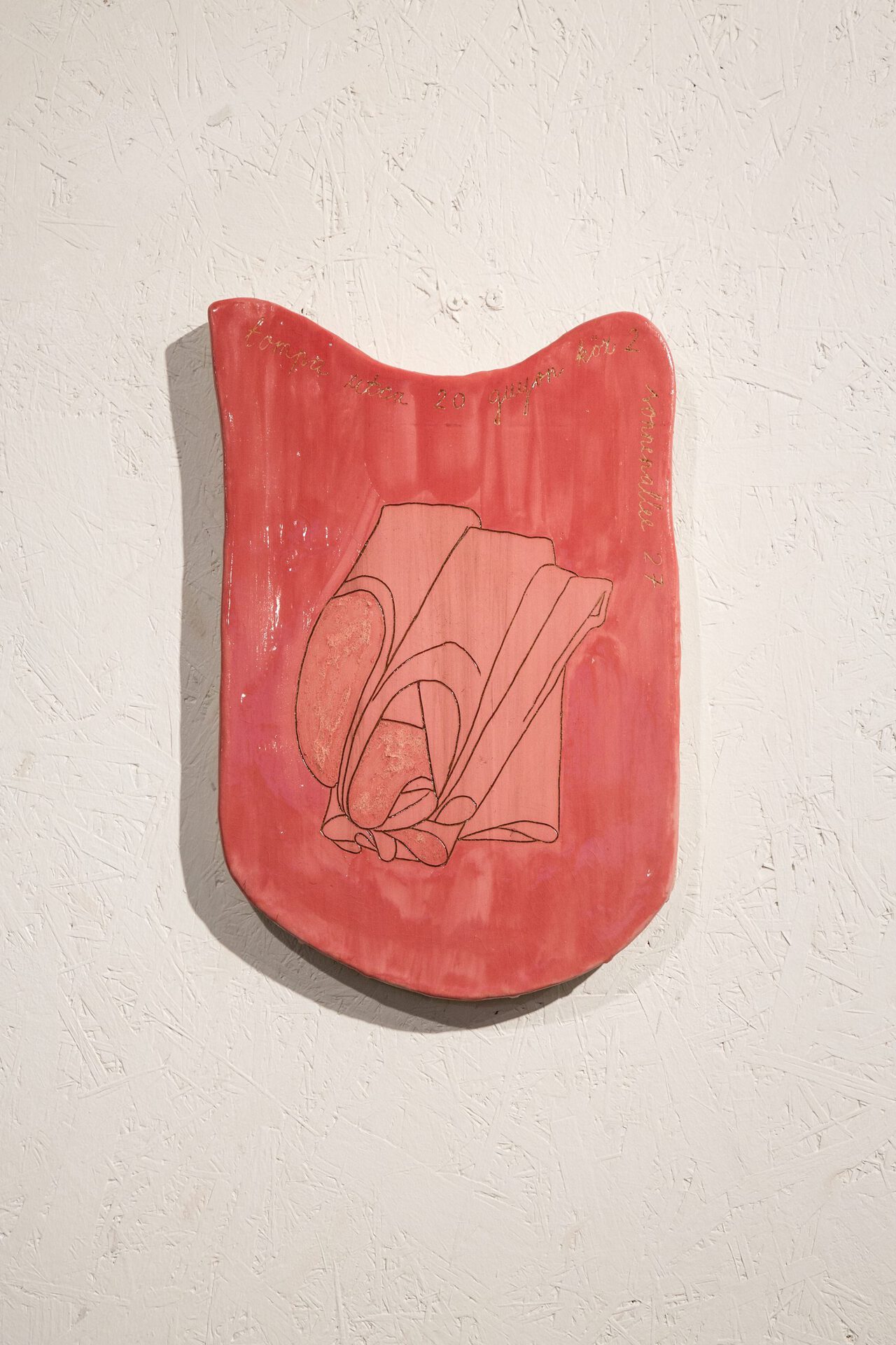 Laura Põld, On the tongue, 2020. Ceramics