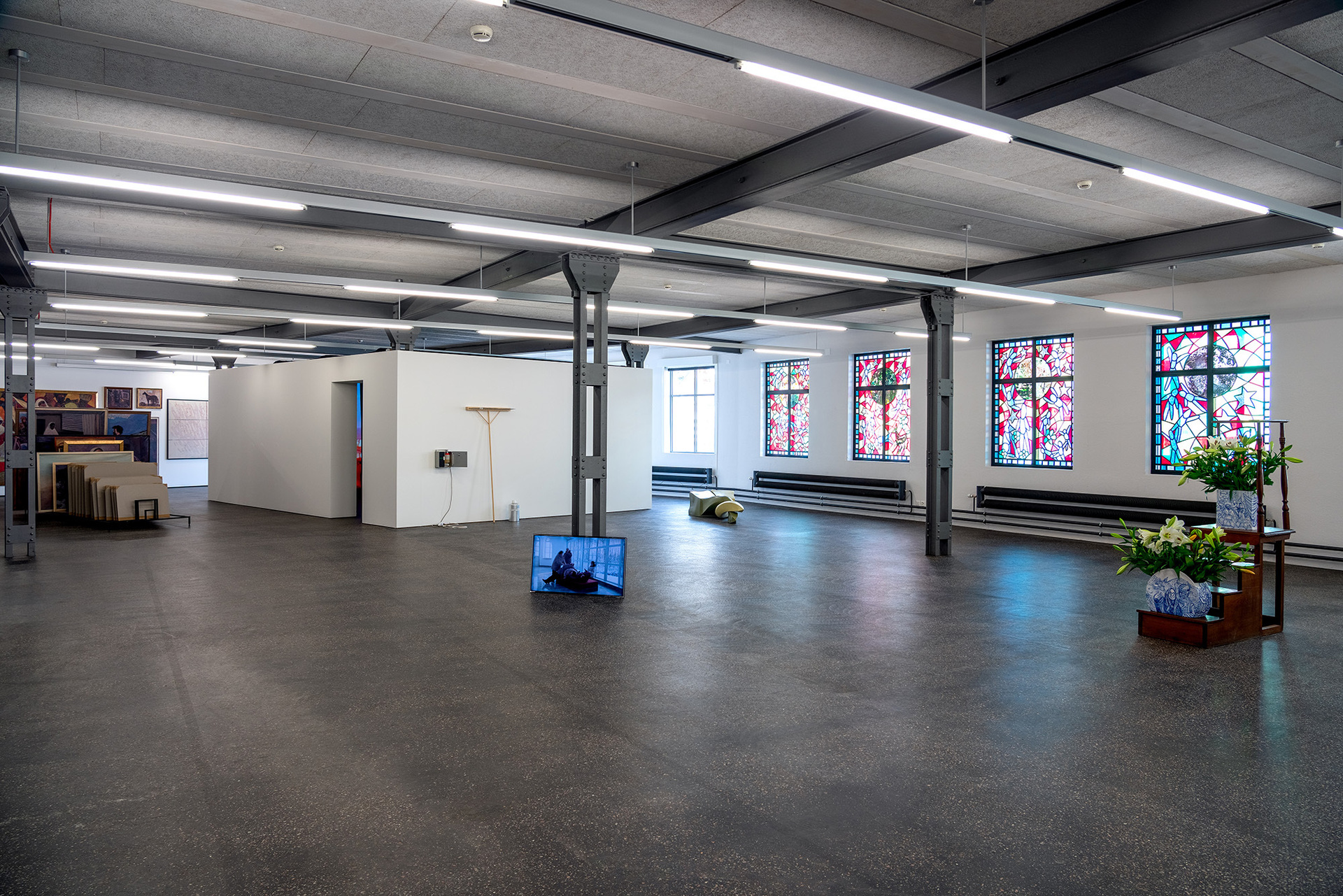 Eat the Museum, installation view, Alte Fabrik, Rapperswil (CH) 2020. Photo: Niklas Goldbach