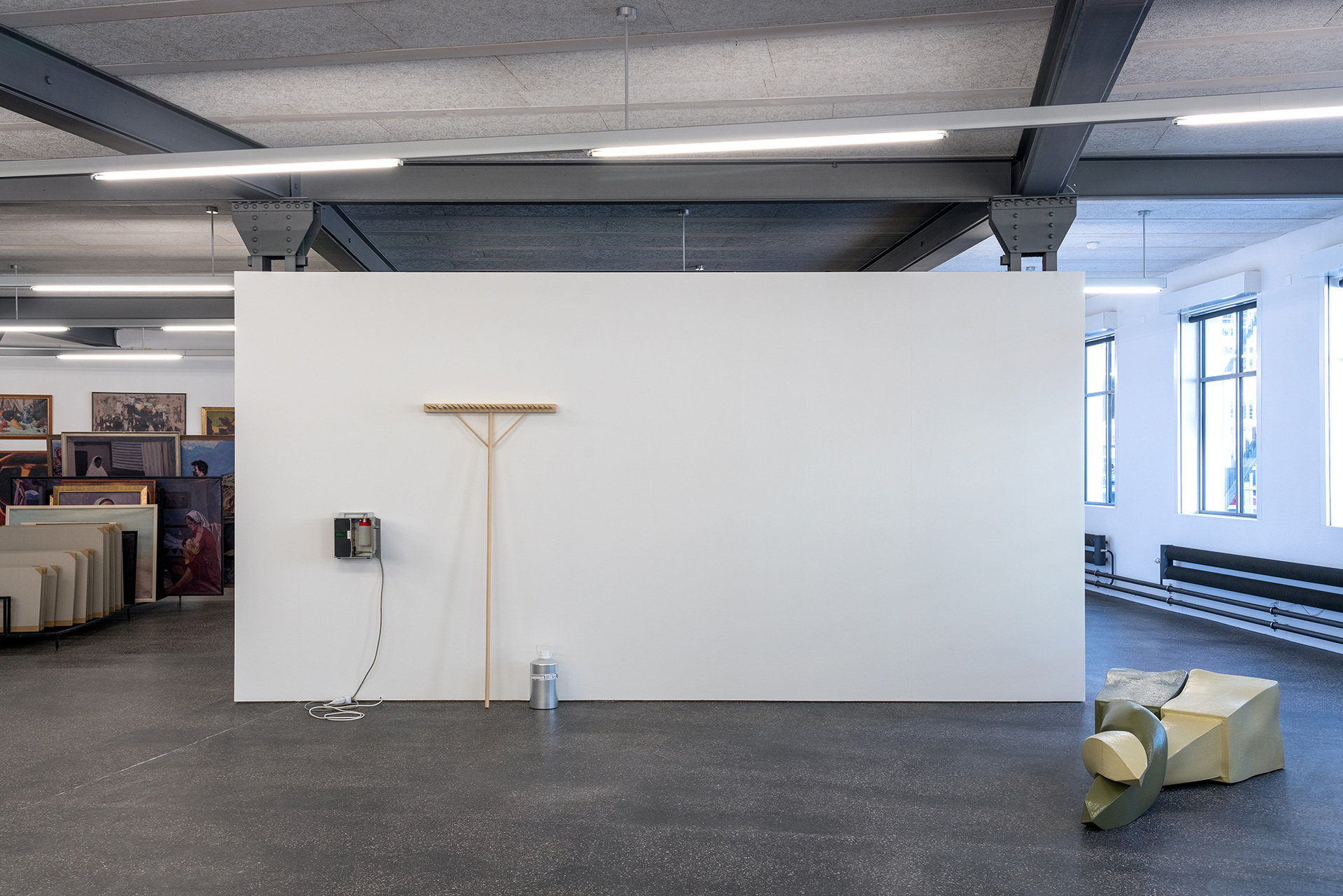 Eat the Museum, installation view, Alte Fabrik, Rapperswil (CH) 2020. Photo: Niklas Goldbach