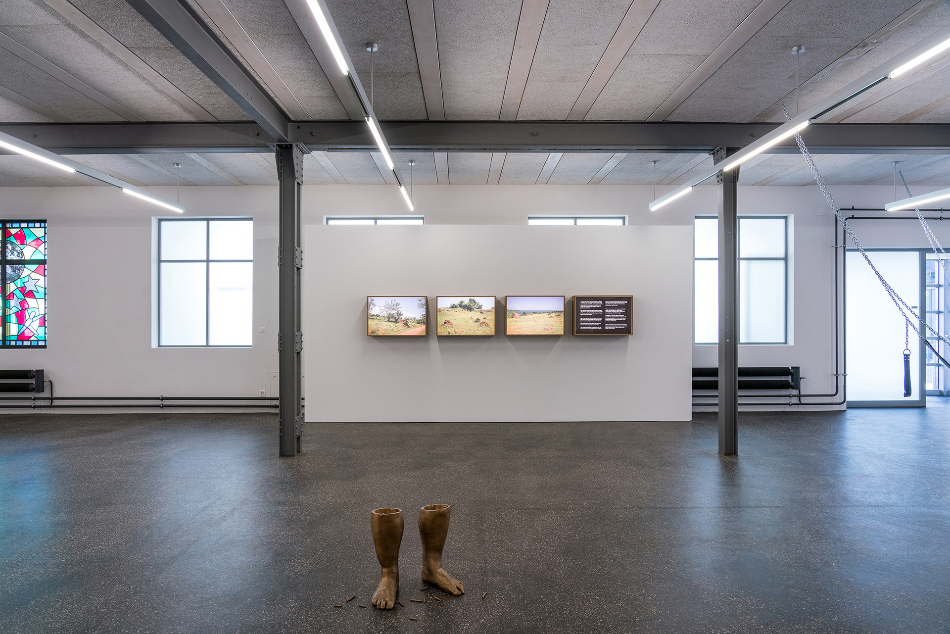 Eat the Museum, installation view, Alte Fabrik, Rapperswil (CH) 2020. Photo: Niklas Goldbach