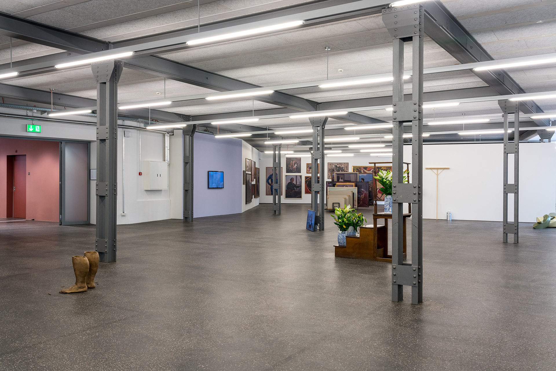 Eat the Museum, installation view, Alte Fabrik, Rapperswil (CH) 2020. Photo: Niklas Goldbach