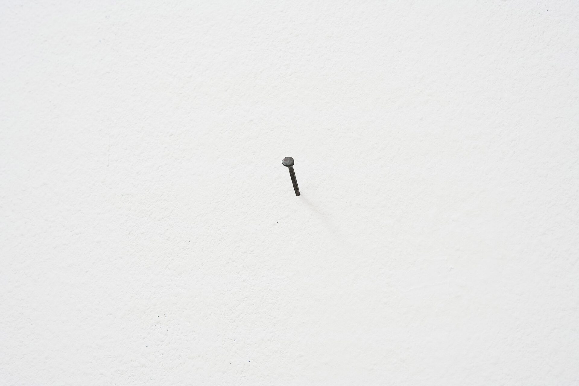 Eliza Ballesteros, WELDED NAIL, 2015, iron 10 x 1,5 cm