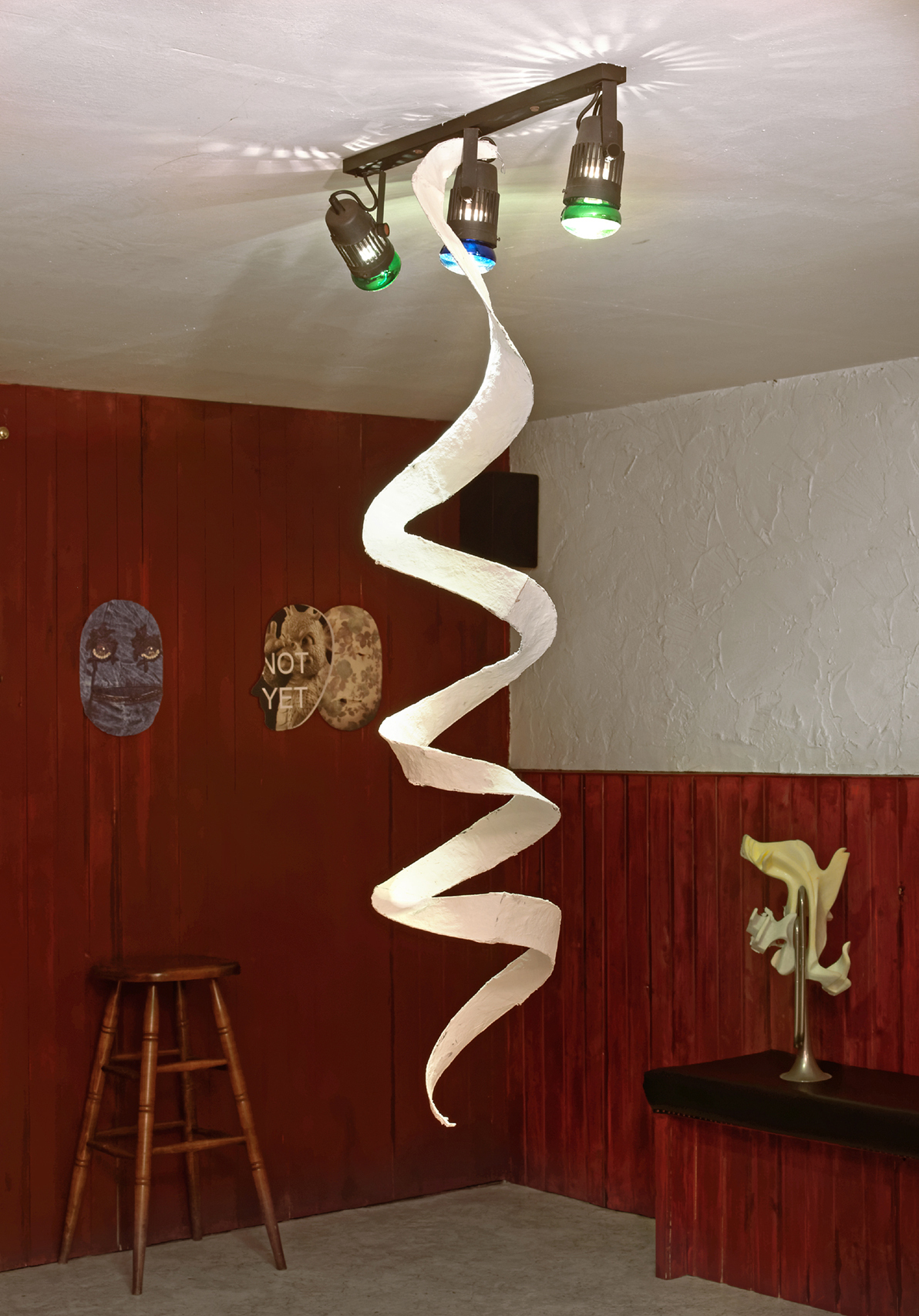 Nicl Barbro, Peel Air, 2020, paper mache, wire, plasticine