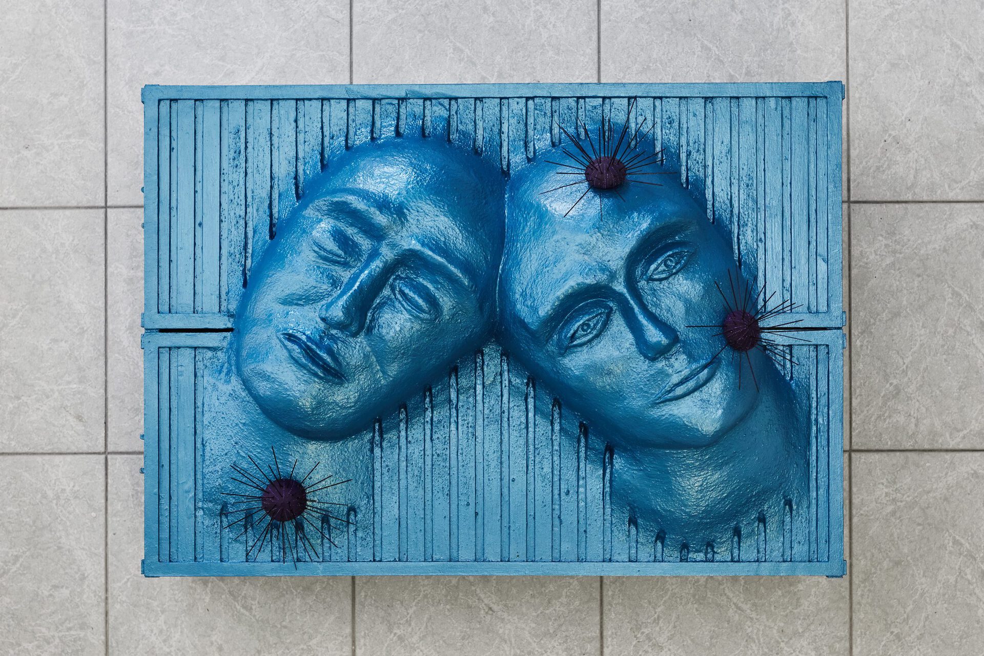 Hamish Pearch, All waters converge, 2020, MDF, polymerised gypsum, steel, paint, sand, 50x85x60 cm