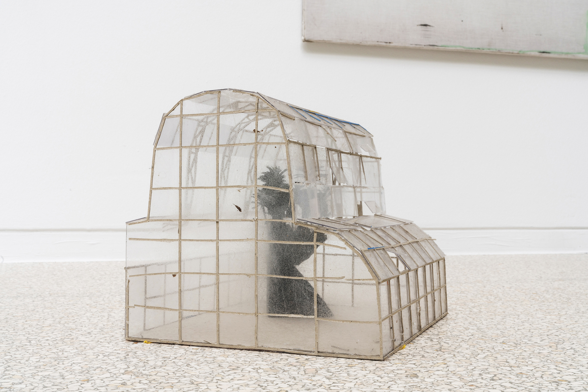 Ian Kiaer, Endnote ping, (J-L Cheret), 2020, endnote (ping), 2020, Installation View, Heidelberger Kunstverein, 2020 © Heidelberger Kunstverein / Wolfgang Günzel