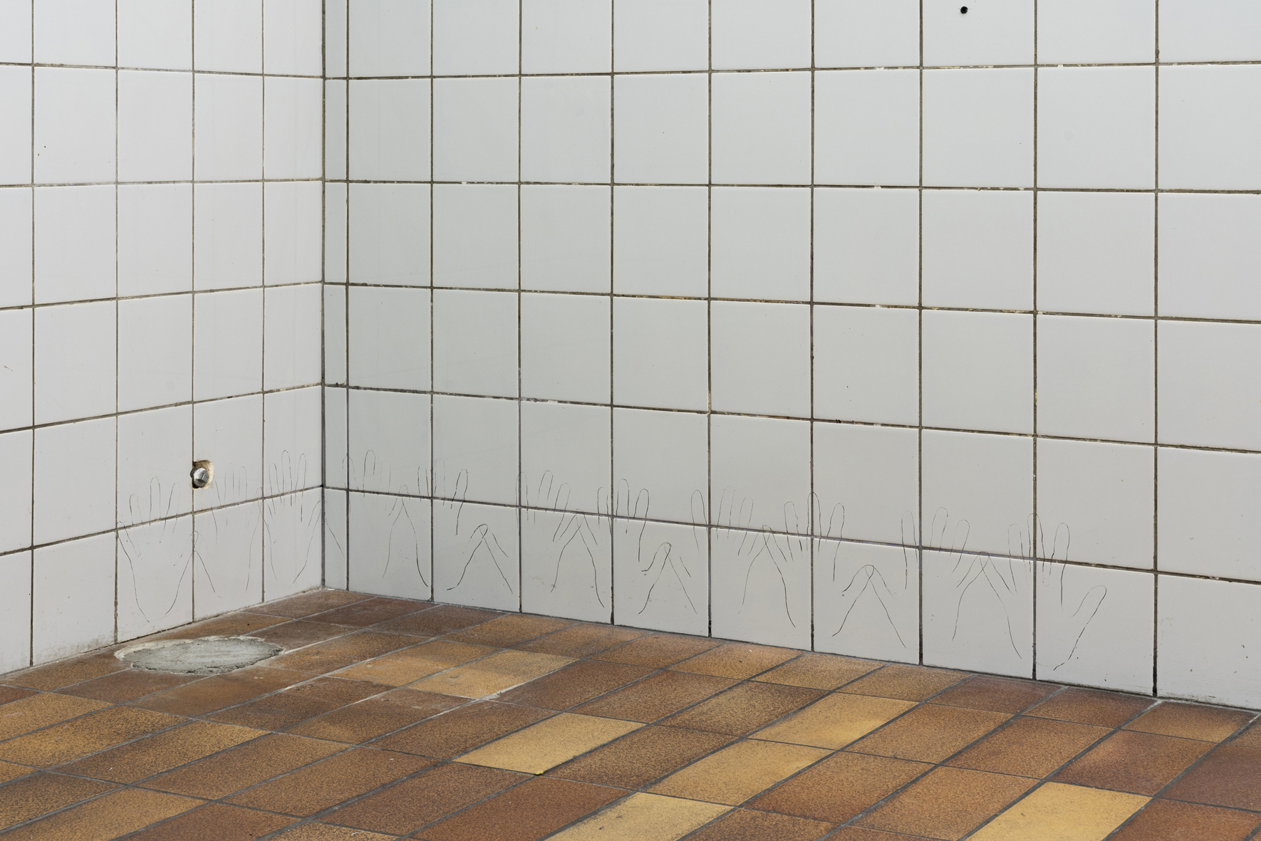 Joseph Kusendila '55 doigts'