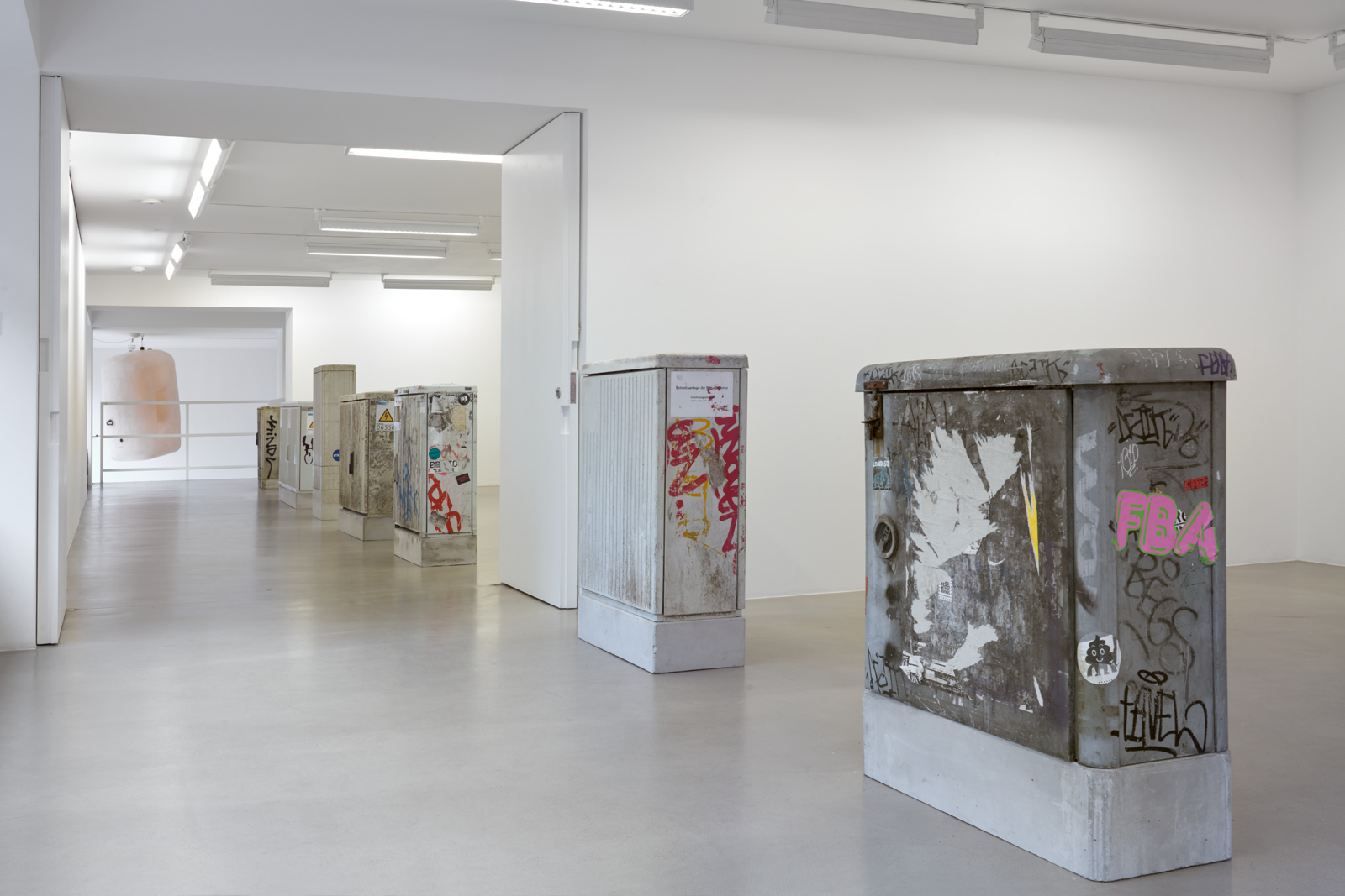 Installation view, Klara Liden, Turn Me On, Sadie Coles HQ, London, 03 September – 24 October 2020. Credit: © Klara Liden, courtesy Sadie Coles HQ, London.