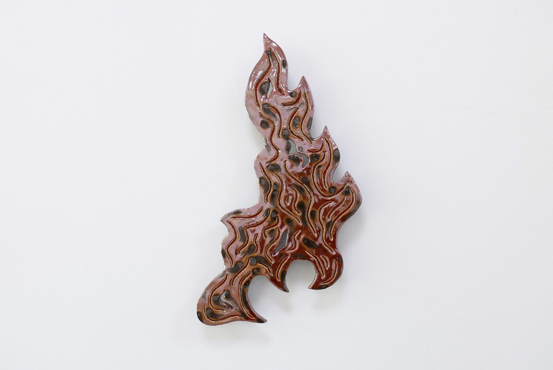 Monika Grabuschnigg, liquified desires, I speed so far, Galerie Stephanie Kelly, 2020, close up New Fire. Hardware for the Real (Device #9), 2019