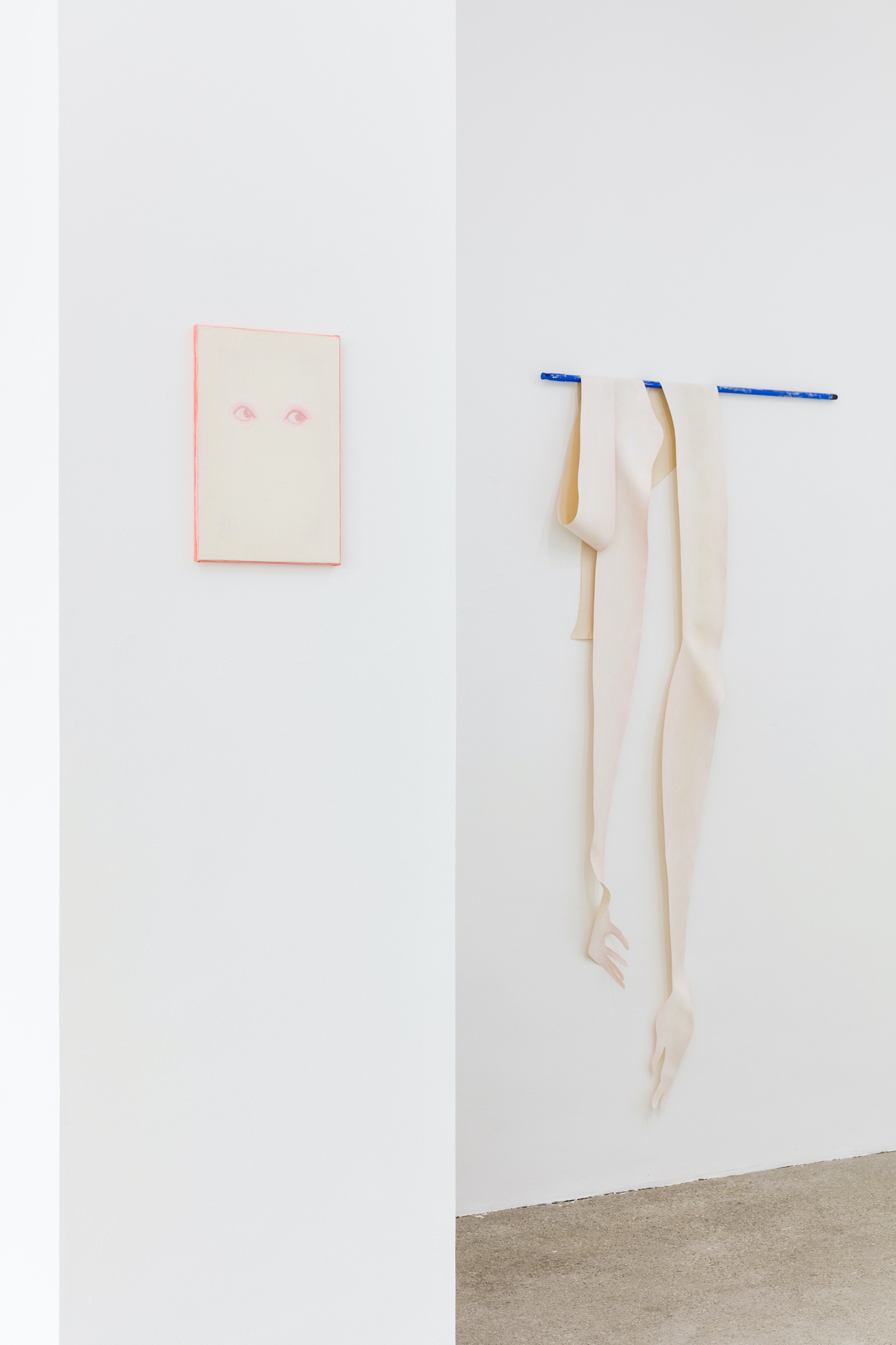 Sarah Bechter, Untitled (Hi!), 2020, oil on canvas, 45 x 30 cm Sarah Bechter, Untitled, 2020, oil on canvas, dimensions variable