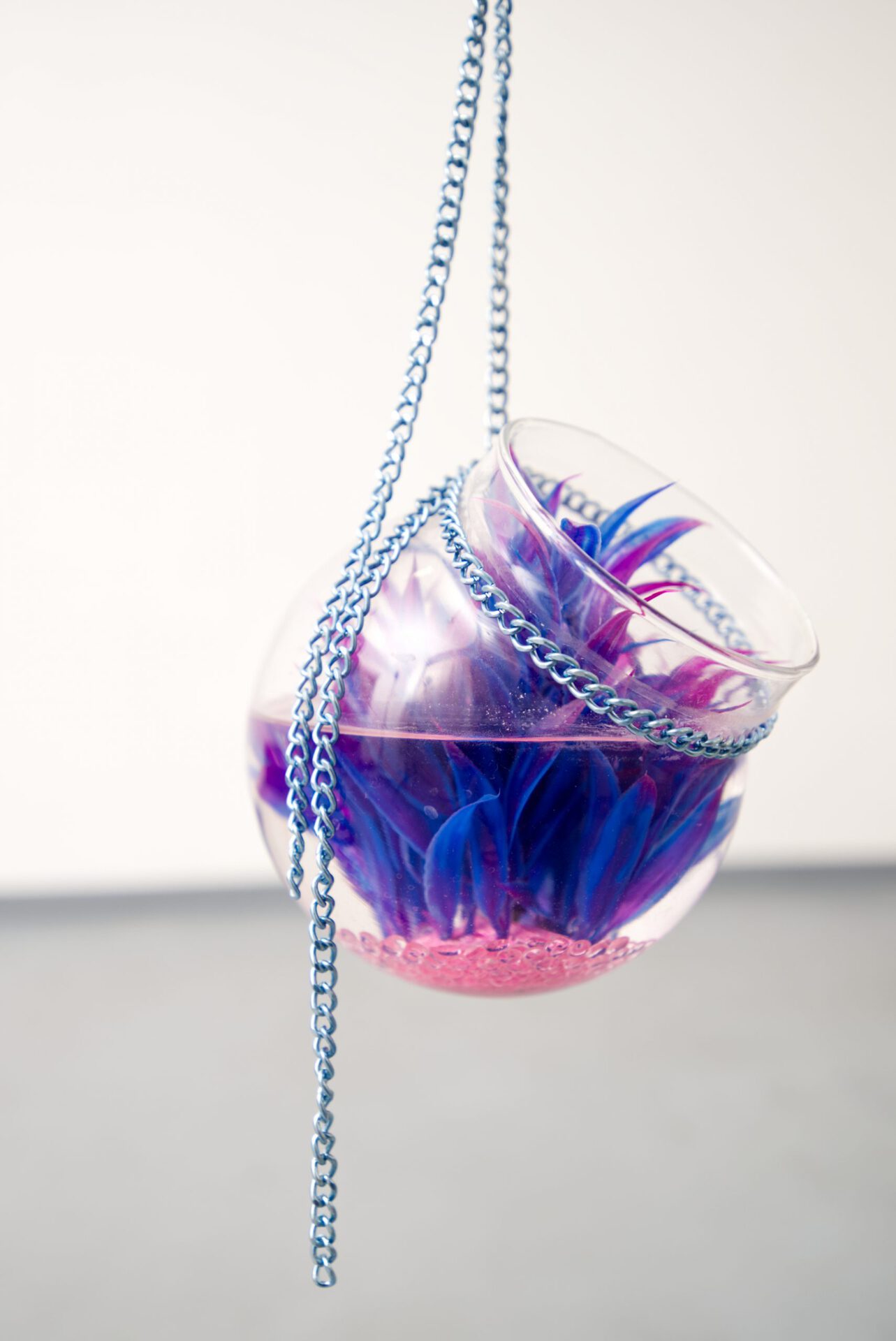 Hannah Cooke, Fishkin Detail, 2020, Mobile (Mixed Media), 2x1x1m