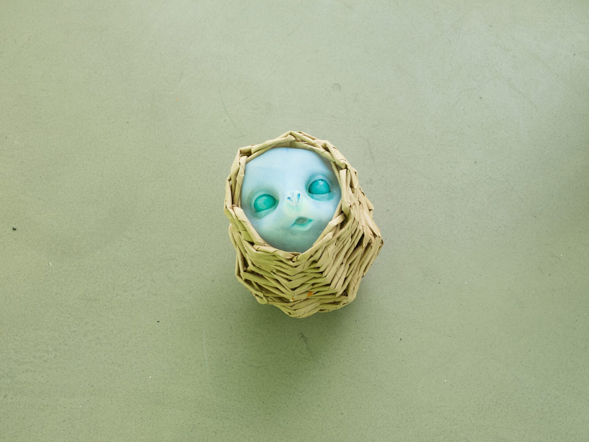 Aniara Omann, Lillesøster (Little sister), 2020 Recycled bread and fruit bags Cast clear silicone