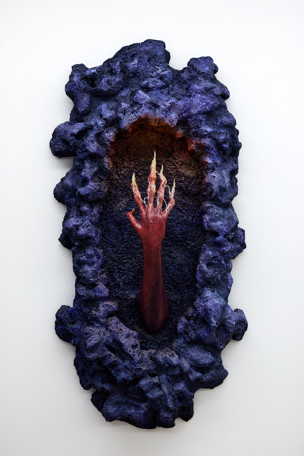 Whispering Quotes 140x75x45 cm, polyurethane, modified gypsum, wood, acrylic, silicone, 2020