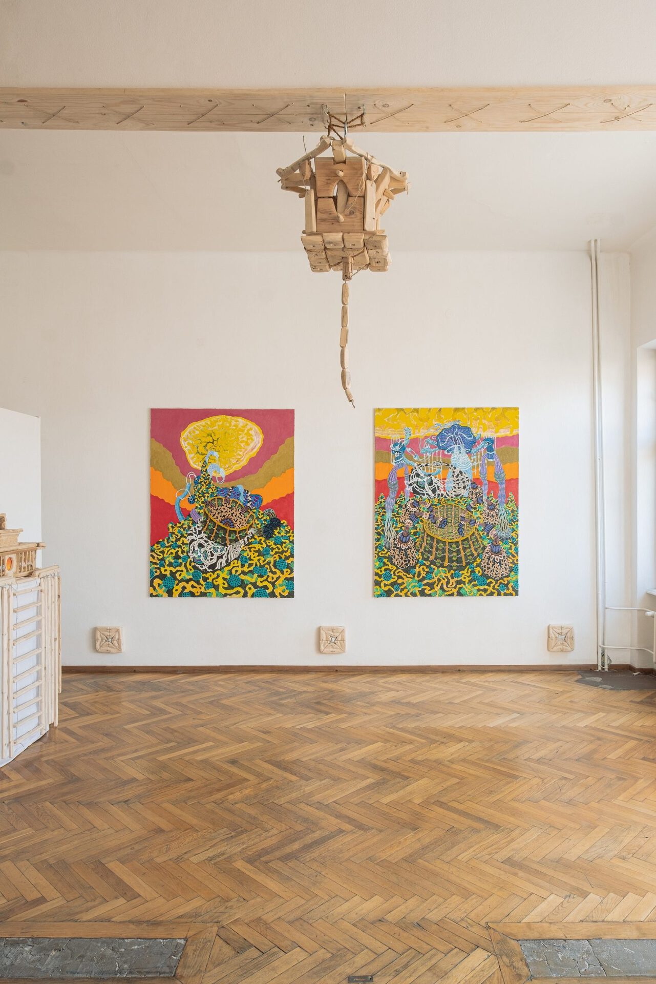 KANREC SAKUL, SUNSHINE,wood object and paiting (oil and canvas) 2020,