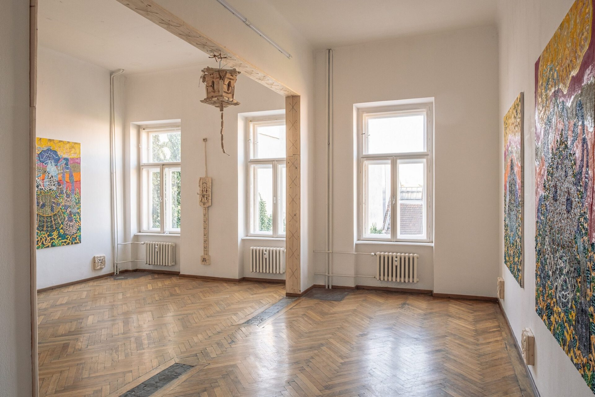 KANREC SAKUL, SUNSHINE,wood object and paiting (oil and canvas) 2020,