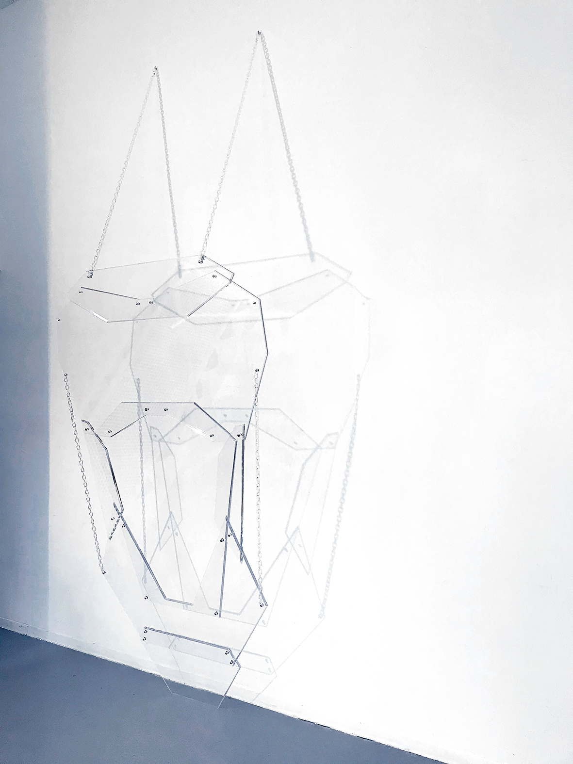 Floryan Varennes, Eternelle, 2020, Plexiglas armor, acrylic chain, rivets, 230 x 190 x 310 cm