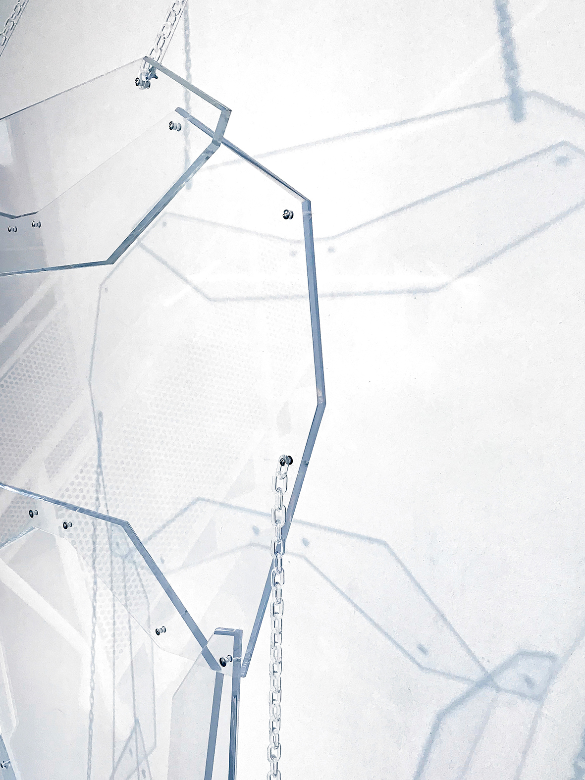 Floryan Varennes, Eternelle (details), 2020, Plexiglas armor, acrylic chain, rivets, 230 x 190 x 310 cm