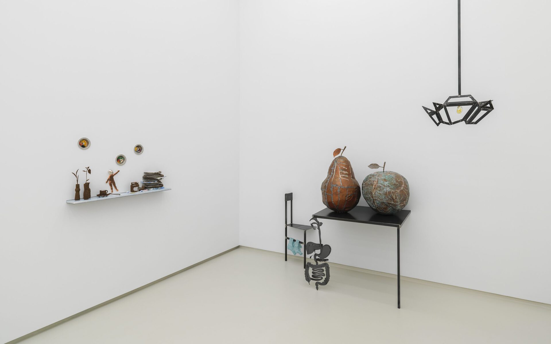 Lucia Leuci, La ragazza di città, 2020, exhibition view, TEMPESTA gallery, Milan