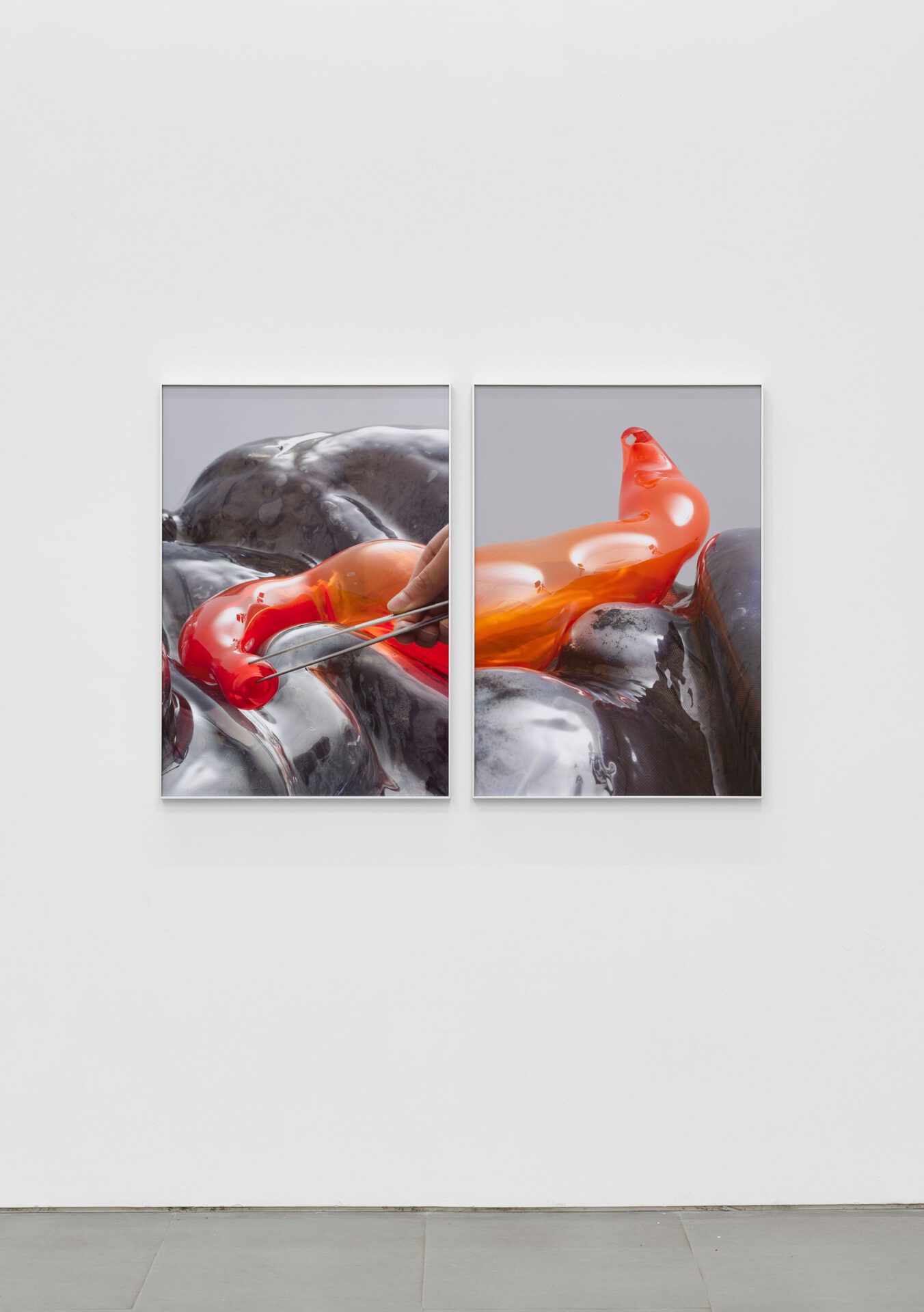 Pakui Hardware, Absent Touch, exhibition view at carlier | gebauer, Berlin, 2020. Photo: © Pakui Hardware / © Trevor Good / carlier | gebauer, Berlin/Madrid.