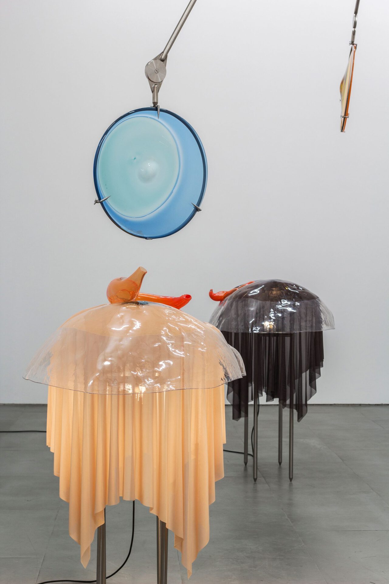 Pakui Hardware, Absent Touch, exhibition view at carlier | gebauer, Berlin, 2020. Photo: © Pakui Hardware / © Trevor Good / carlier | gebauer, Berlin/Madrid.