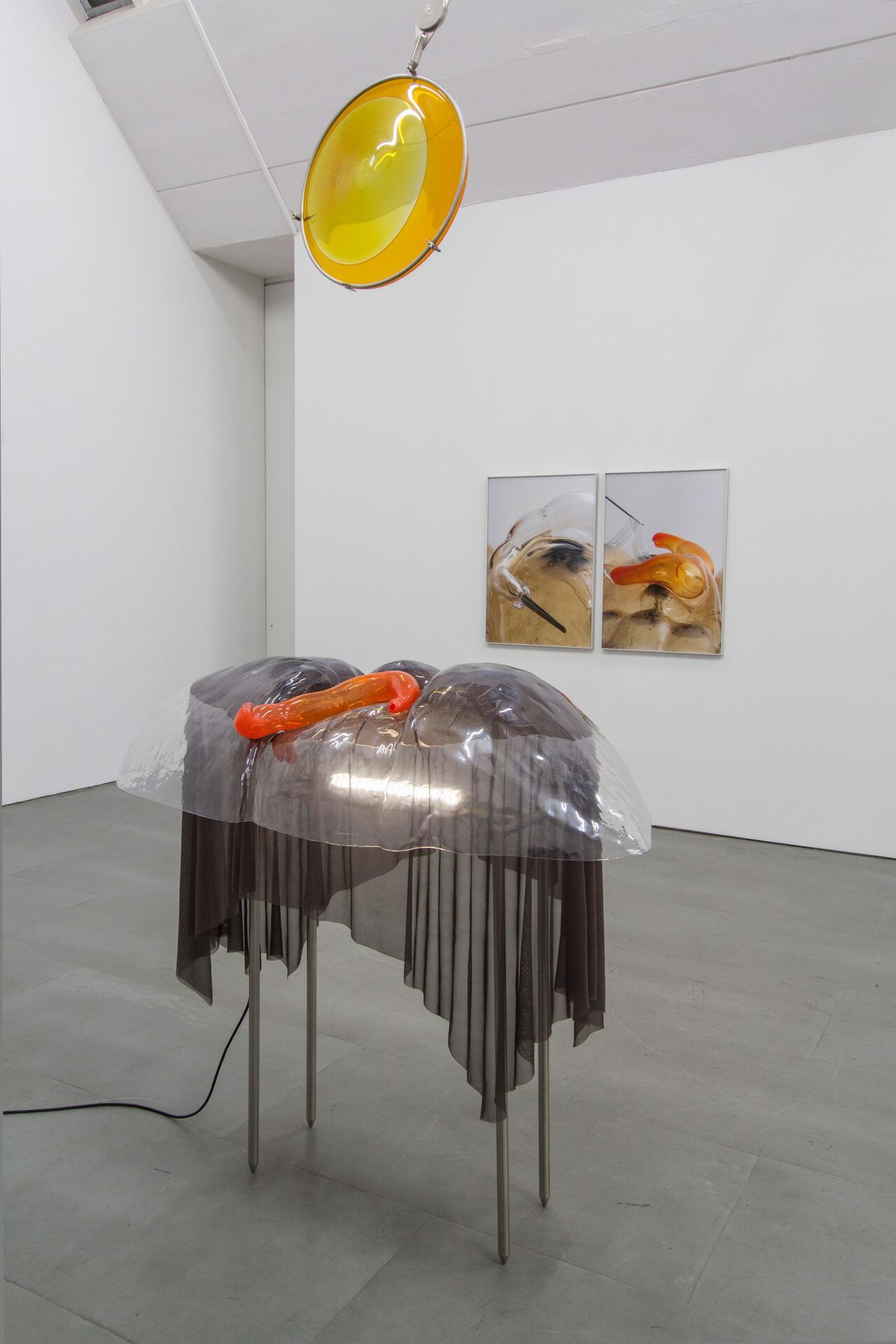 Pakui Hardware, Absent Touch, exhibition view at carlier | gebauer, Berlin, 2020. Photo: © Pakui Hardware / © Trevor Good / carlier | gebauer, Berlin/Madrid.