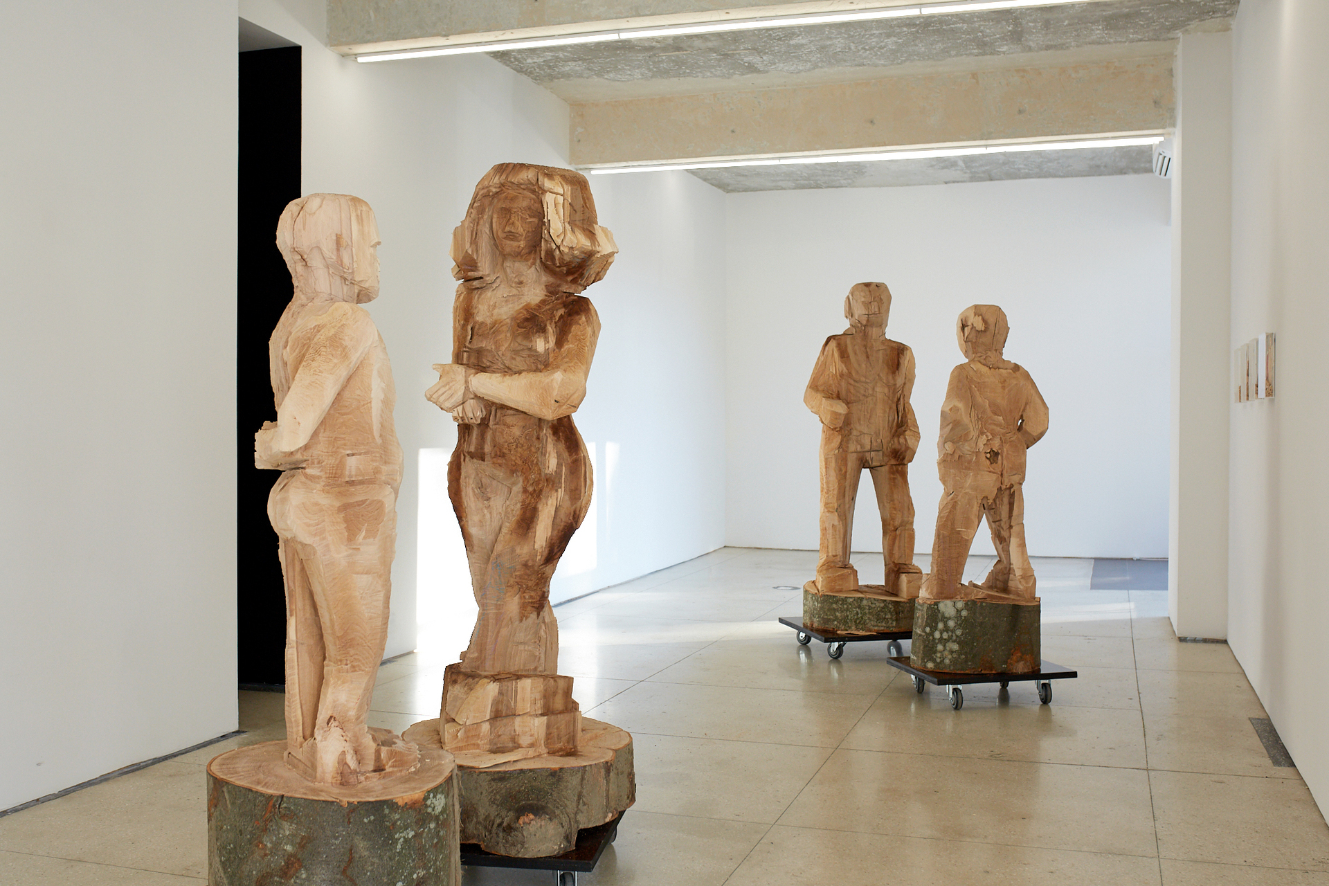 2. Christian Jankowski: Healing Games, 2020, exhibition view, Quote—Unquote x SUPRAINFINIT Gallery, Bucharest