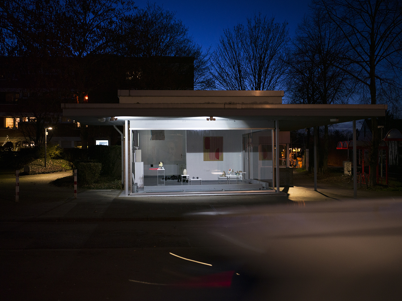 C-ARTIKEL,BlumenPavillon,Eilerstr.131,Exhibition View,Night