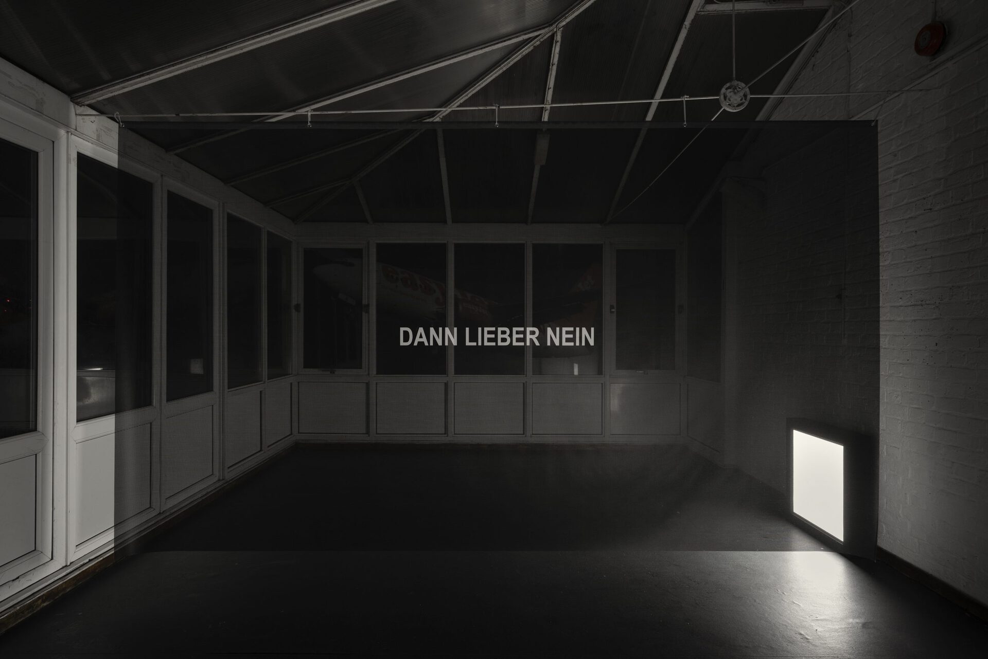 David Ostrowski, dann lieber nein, 2020, 300 g mesh/banner, lined at the top, eyelets