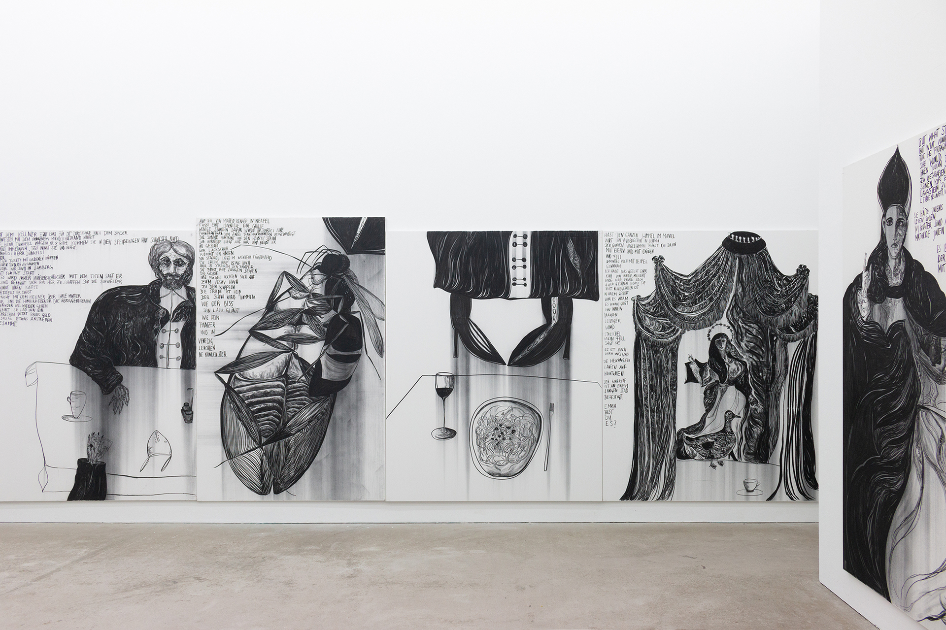 Sophie Schmidt, Knieberge, Installation View (Herr Dünkels, Hornisse und Grille, Setze Dich zu mir an den Tisch Gennaro, Ummantel mich mit Neapel Gennaro, 2020, charcoal on canvas, 210 x 150 cm, 200 x 160 cm)