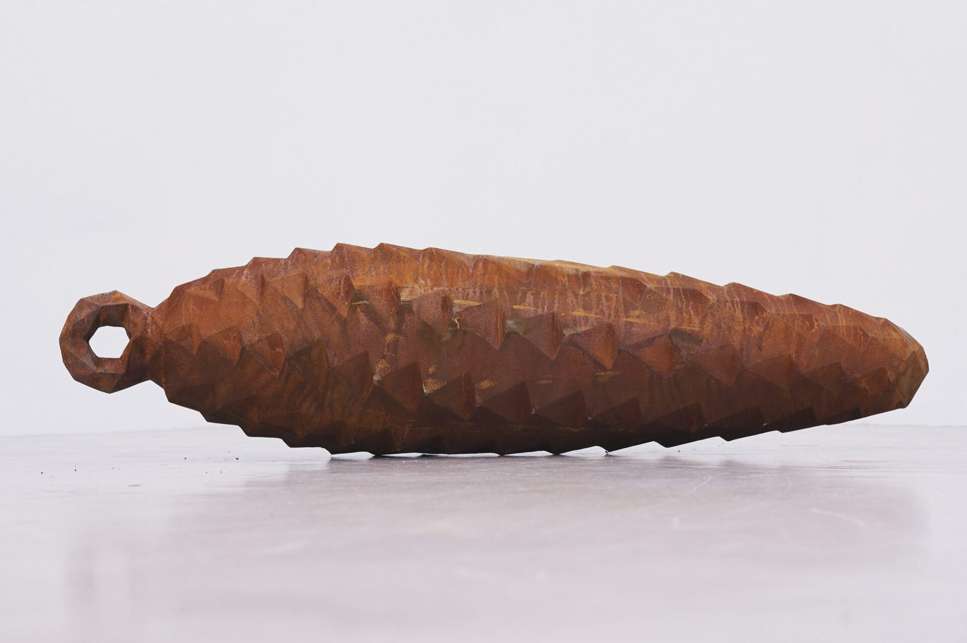 Stefan Strumbel ZAPFEN ROST, 2020 cast iron rusted 152 x 40 x 40 cm